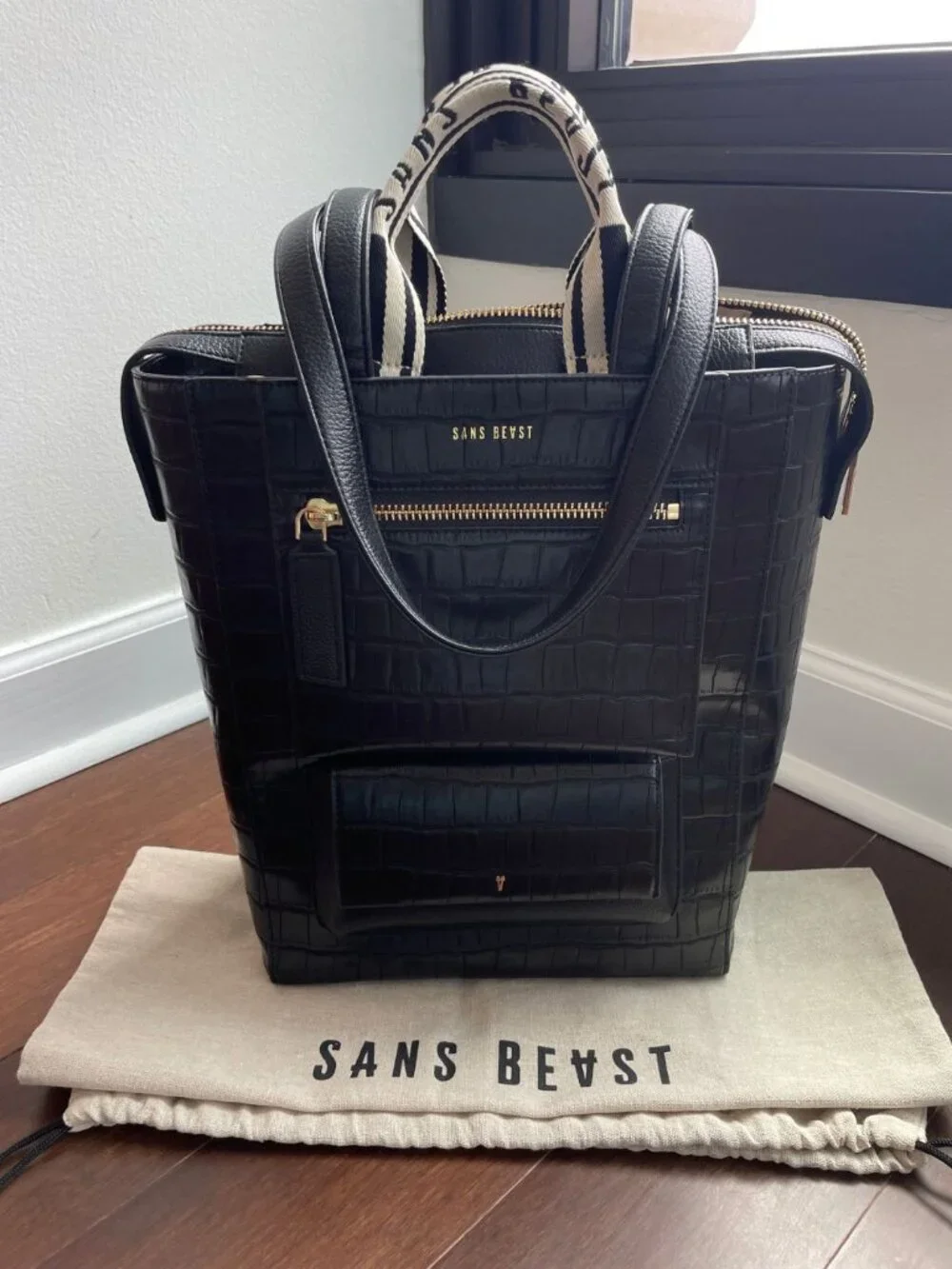 SANS BEAST | Universal Tote - Black Croc